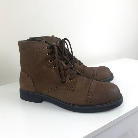 Ralph Lauren LongCliffe Leather Lace Up Boot - 9 - Picture 2 of 8